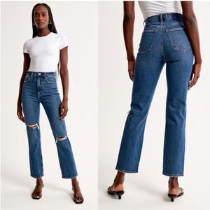 Abercrombie & Fitch- The Ankle Straight Ultra High Rise Jeans Distressed Size 27